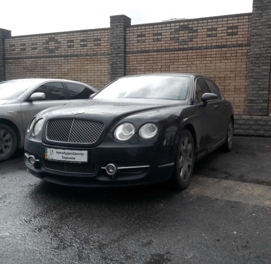 bentley-flying-spur-mansory-2012-ustanovka-oxrannogo-kompleksa