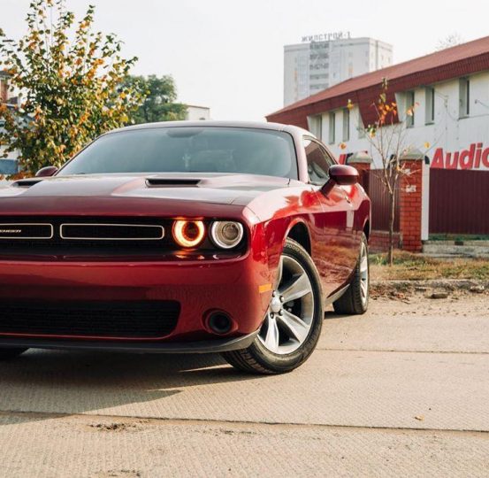 dodge challenger1_