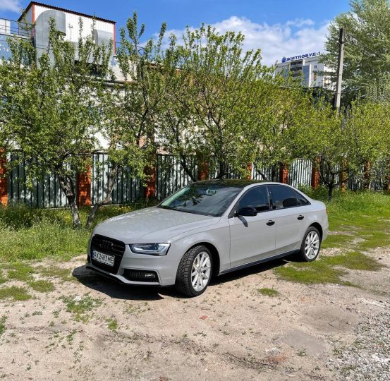 audi_a4_6